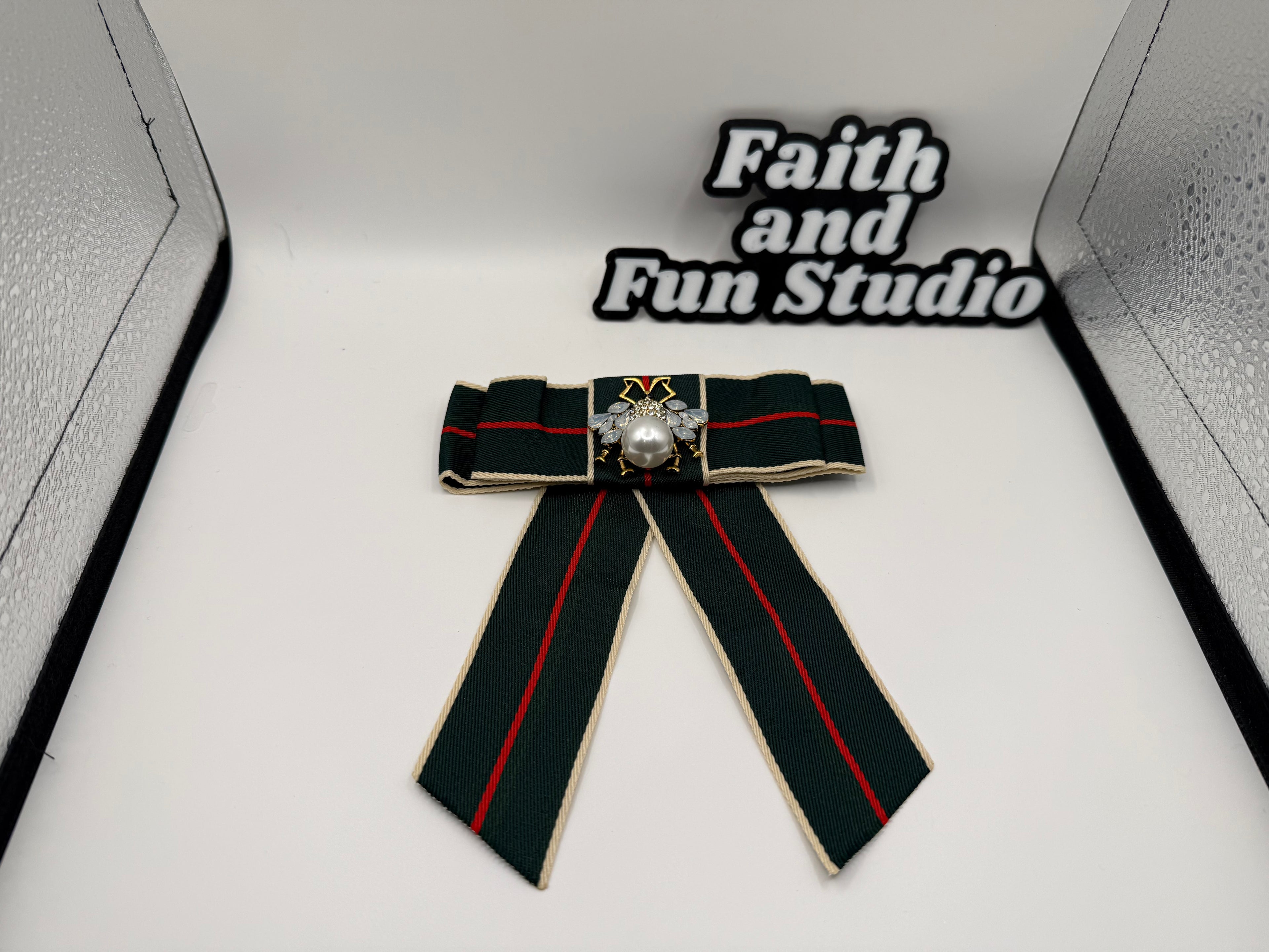 Ribbon Brooches